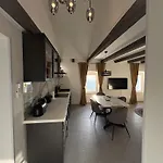 Appartement Tina's Sunset Haven Ustrine