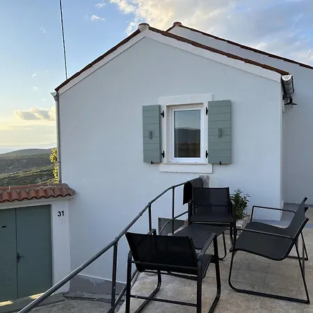 Tina's Sunset Haven Апартаменты