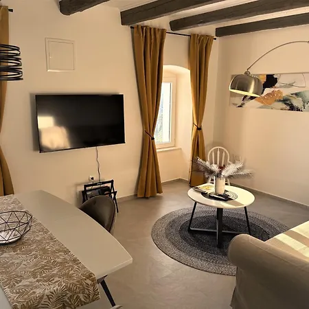 Tina's Sunset Haven Апартаменты
