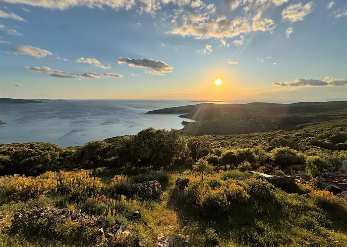 Tina's Sunset Haven Appartamento