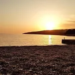 Tina's Sunset Haven