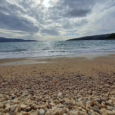 Tina's Sunset Haven * Ustrine