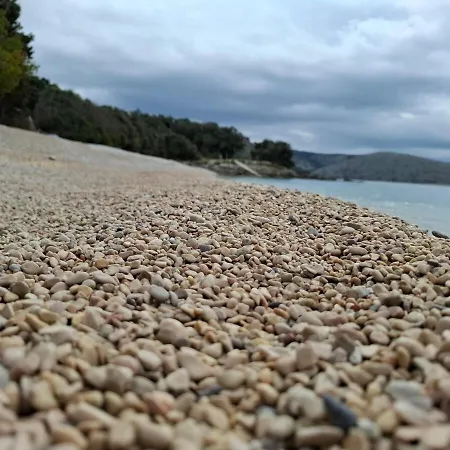 Tina's Sunset Haven Διαμέρισμα Ustrine