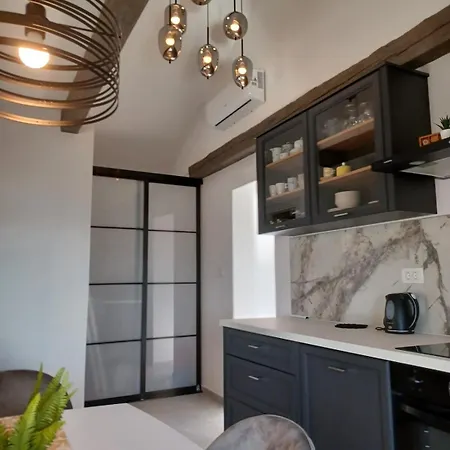 Tina's Sunset Haven *